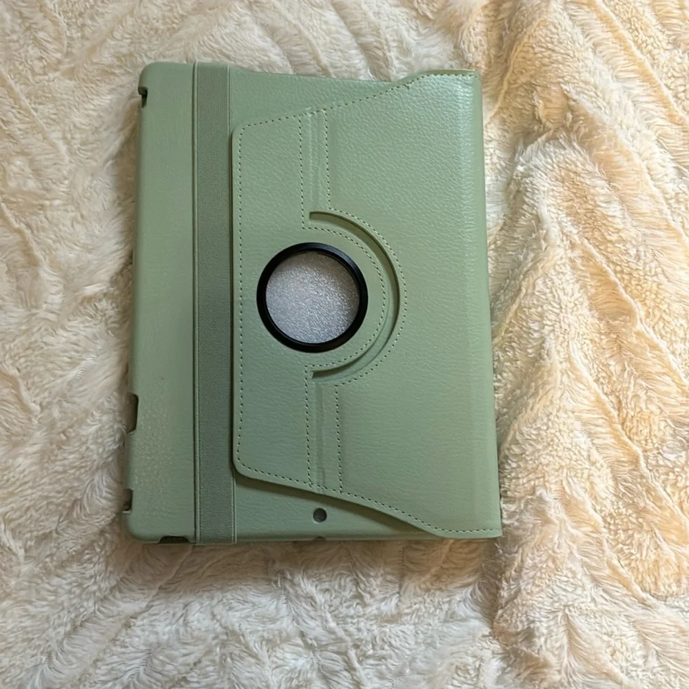 iPad rotating cover
